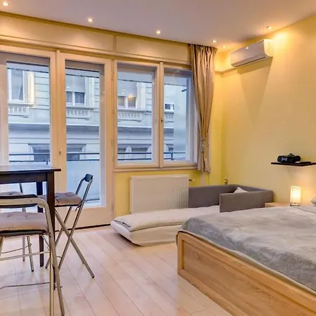 Downtown Charm By Nw ブダペスト